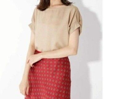 ☆NATURAL BEAUTY BASIC☆タックスリーブブラウス 半袖ベージュ