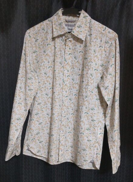 ikka イッカ ワイシャツ Mサイズ 花柄 トップス