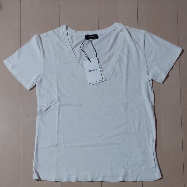 Theory VネックTシャツ ホワイト 新品未使用タグ付き
