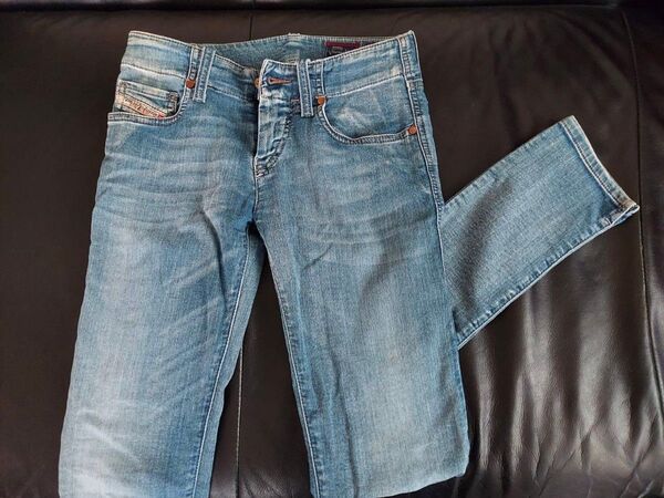 DIESEL デニムパンツ サイズ23 インディゴブルー
