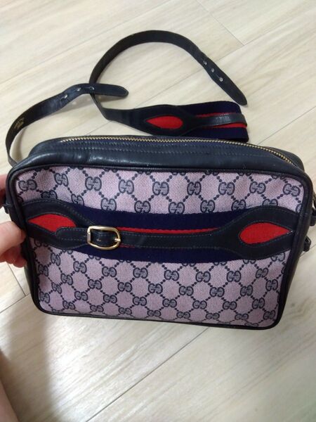 GUCCI オールドグッチ ショルダーバッグ グッチ シェリーライン PVC