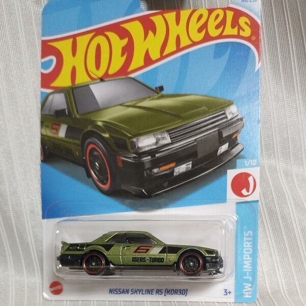 特価 HotWheels HW J-IMPORTS NISSAN SKYLINE RS (KDR30) ミニカー