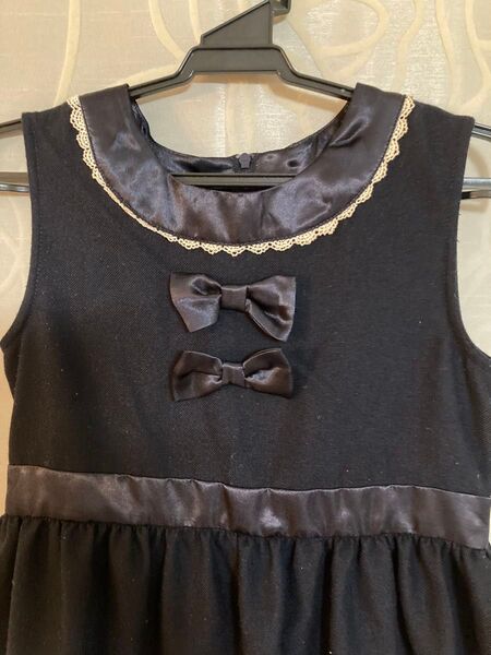 女の子 フォーマル ワンピース 黒 リボン 130cm 発表会 卒園式 入学式