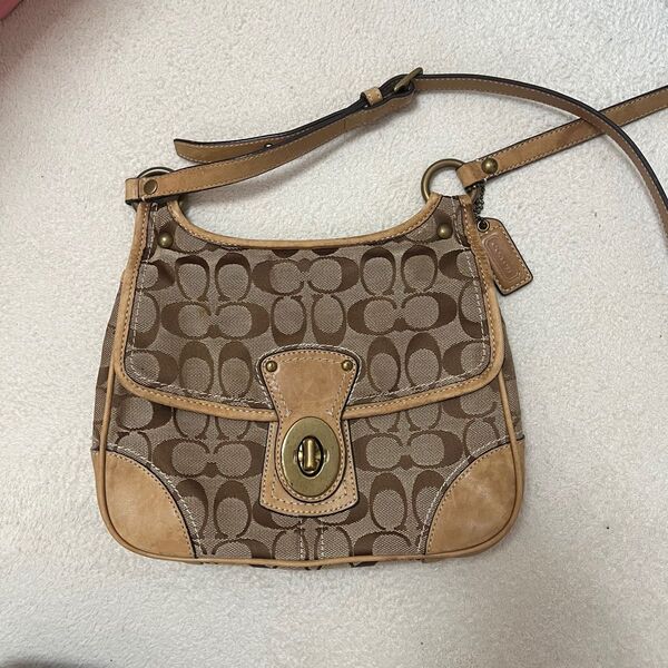 コーチ COACH シグネチャー キャンバス ショルダーバッグ ブラウン系 斜め掛け ベージュ レザー