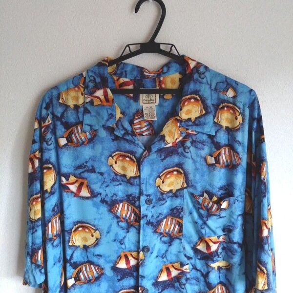 古着 アロハシャツ かりゆし 総柄 シャツ 魚 クマノミ レーヨン XXL 3L 2XL 半袖シャツ ハワイアンシャツ