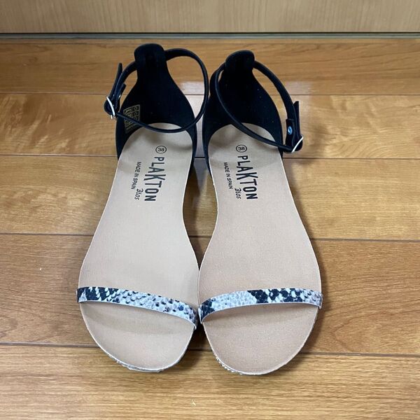新品 プラクトンPLAKTONアンクルストラップ サンダル