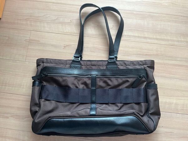 ブリーフィング フュージョンシリーズ FUSION SQ TOTE HD