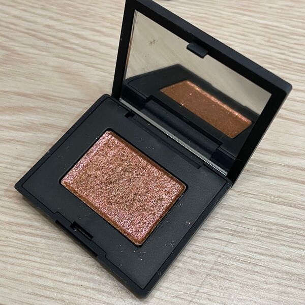 NARS ハードワイヤードアイシャドー 5339