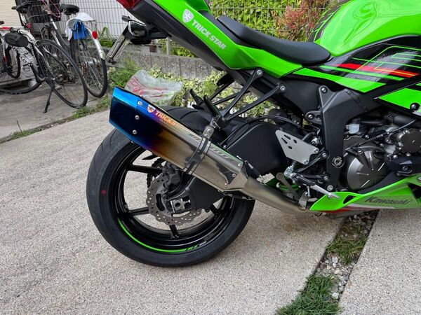 トリックスタースポーツコンバートマフラーIKAZUCHI ロングZX6R