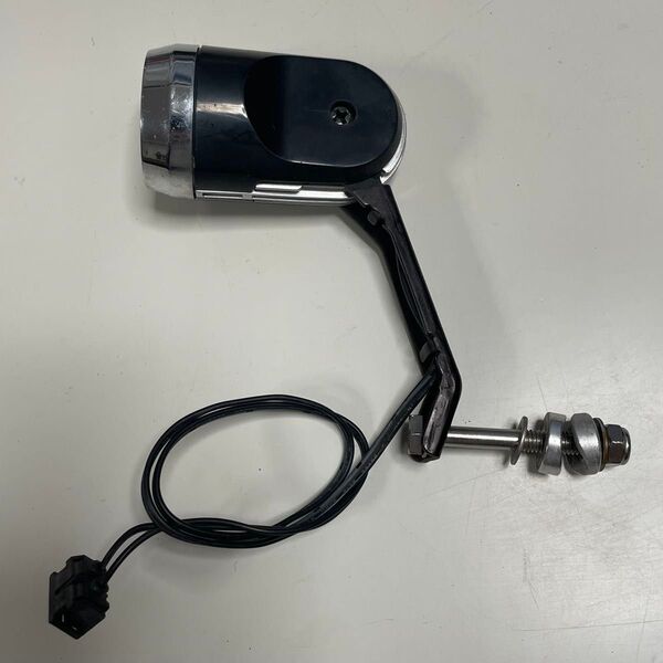 自転車 SHIMANO ダイナモライト LP-C2207