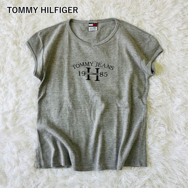 【USED】トミーヒルフィガー TOMMY HILFIGER 半袖Tシャツ プリントロゴ 海外古着 グレー Mサイズ