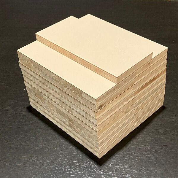 処分特価 端材 145×305mm ポリランバー合板 ベージュ 木工工作DIY