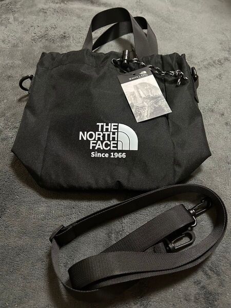 ザノースフェイスTHE NORTH FACE ショルダーバッグ 2way 巾着 新品 未使用 黒 ブラック