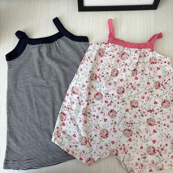 ベビー服 2枚セット 花柄ワンピースとボーダー柄キャミソール