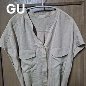 GU チュニックシャツ Sサイズ ジーユー ポケット付きシャツトップス