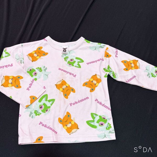 ポケモン ニャオハ にゃおは Tシャツ