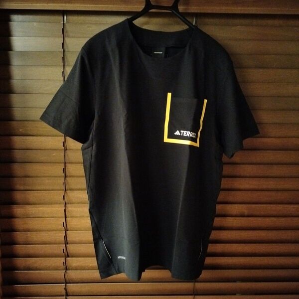 ◆アディダス テレックス◆ナショナルジオグラフィック半袖Tシャツ◆M