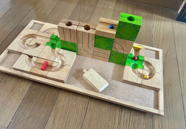 木製キューブパズル 積み木 知育玩具 エデュテ エトボイラ マザベル 組み替え迷路 木のおもちゃ