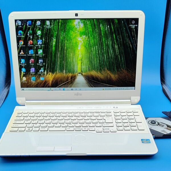 新品SSD512GB 富士通 LIFEBOOK AH53/K Corei7-3610 win10 office2021