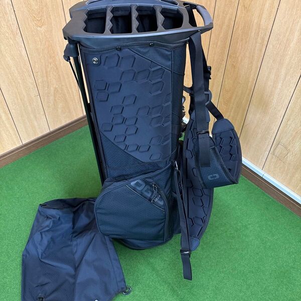 未使用品 OGIO 8分割 合繊素材 スタンドバッグ カバー付き