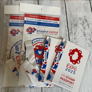 EXPO2025 公式スタンプパスポート パスポートケース ネックストラップ 付き ミャクミャク 2冊