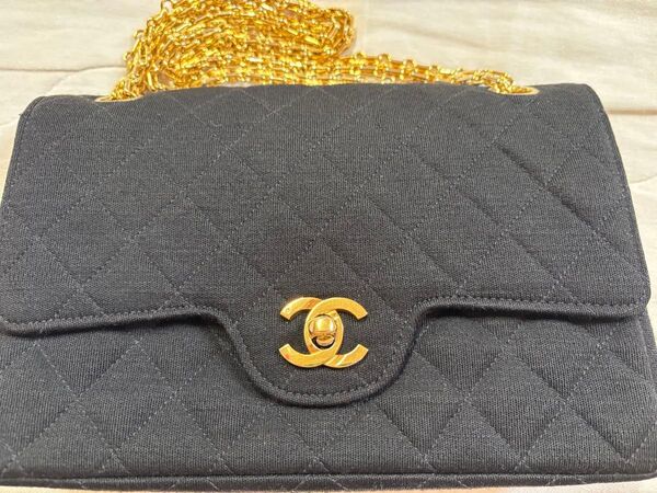 CHANEL マトラッセ ココマーク ヴィンテージ チェーン ショルダーバッグ プッシュロック ゴールド金具 マトラッセ