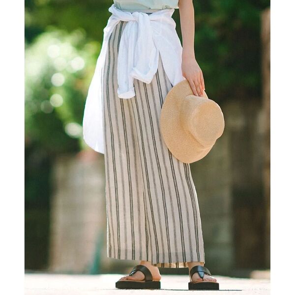 美品/23区 ニジュウサンク 大きいサイズ リネンストライプワイドパンツ