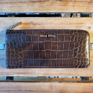 miumiu ミュウミュウ 長財布 レザー エナメル1017152400