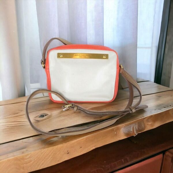 MARC JACOBSマークジェイコブス バッグ8954123900