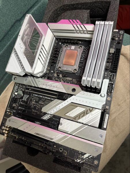 最強キット☆Z790Wi-Fi+i9 14900KF+ メモリ64GB+RTX2080Ti 11GB+1200Wプラチナ電源RGB