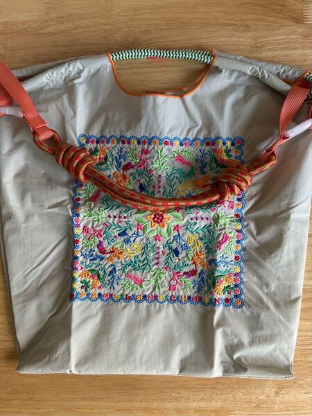 新品花柄刺繍うさぎエコバッグ Mサイズ バンダナ ショルダーストラップ付き