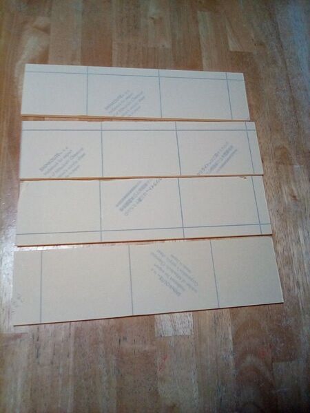 送料無料☆アクリル板 透明 板厚 5mm 310mm×80mm 1枚312mm×80mm 1枚など 合計=4枚 端材 awn