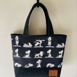ハンドメイド トートバッグ スヌーピー ヨガ