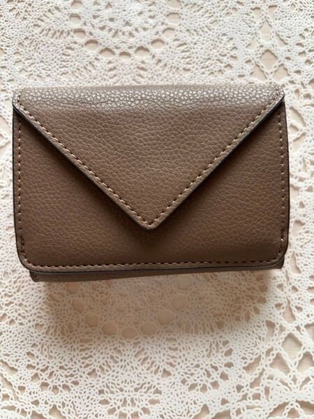 MALTA財布 レザー 三つ折り財布 ミニ財布