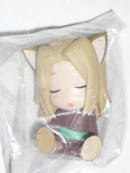 夏目友人帳 肩ズンFig. 1種 子狐 未使用 ガチャ フィギュア マスコット
