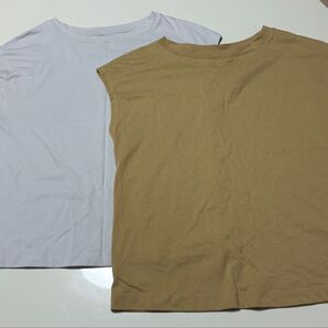 ユニクロ ノースリーブトップス 2枚セット グレー ベージュ Mサイズ 美品