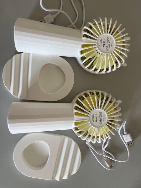 2台 ホワイトハンディファン携帯扇風機 手持ち扇風機 卓上 7500mAH 扇風機