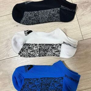 アディダス くつ下 23〜25センチ 3足セット! 消臭