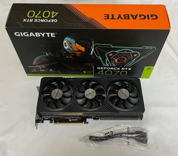 【動作確認済USED】GIGABYTE GeForce RTX 4070 GAMING OC グラフィックボード