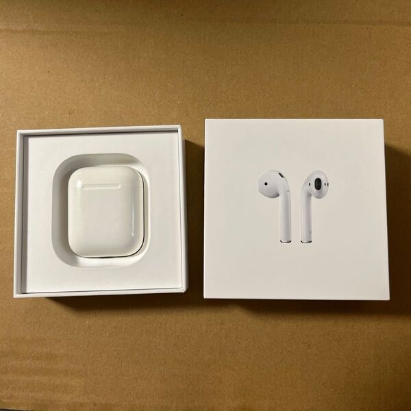 Apple 純正品 airpods 第一世代 イヤホン+ケース+箱セット (左使えません) ジャンク