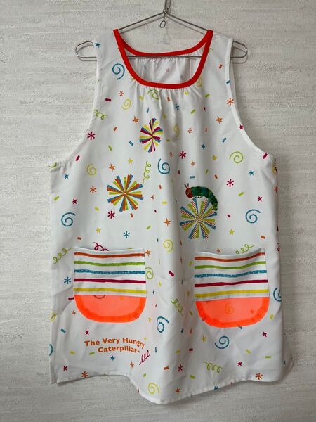 新品 はらぺこあおむしHAPPYエプロン ホワイト