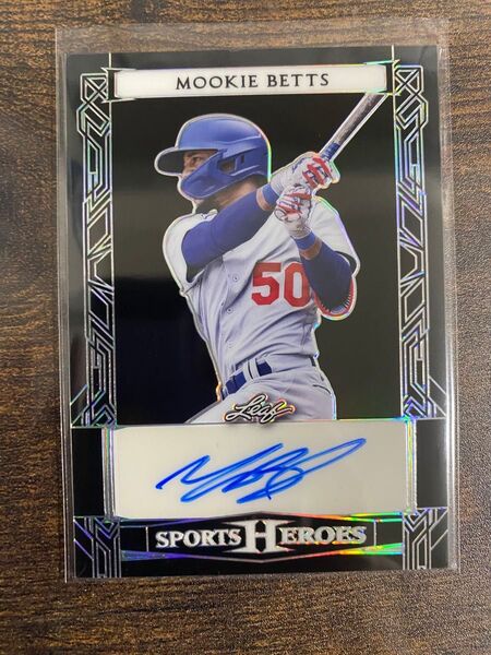 【8枚限定】leaf ムーキー・ベッツ 直筆サインカード ドジャース auto betts 8シリ Dodgers 検)Topps