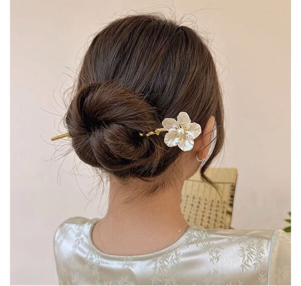 かんざし 花 ヘアピン 夏祭り 浴衣花びら 花火大会 お祭り フェイクパール お団子ヘア 可愛い 髪留め ヘッドドレス 髪飾り