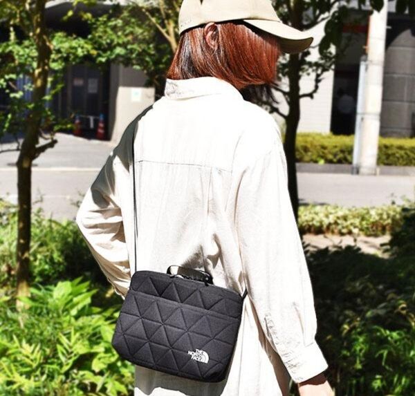 THE NORTH FACE ショルダーバッグジオフェイスポーチ NM32356K