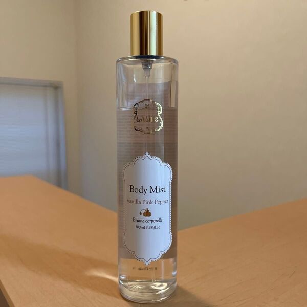 ラリン ボディミスト バニラピンクペッパー 〈ボディ化粧水〉 100ml