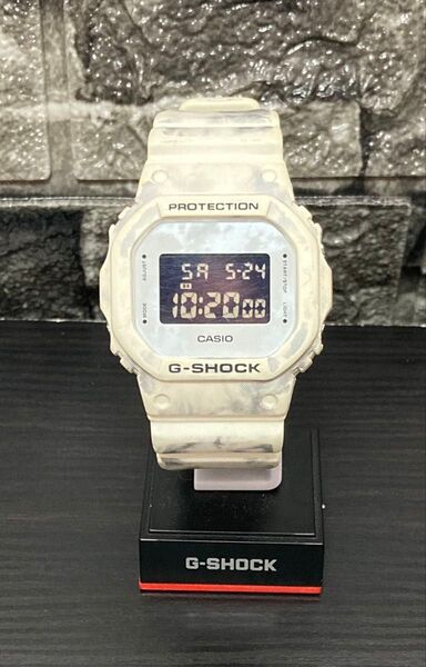 【最終価格】【稼働品】CASIO G-SHOCK DW-5600GC-7JF
