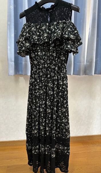花柄 ロングワンピース オフショルダー レース リゾート クーポンで半額