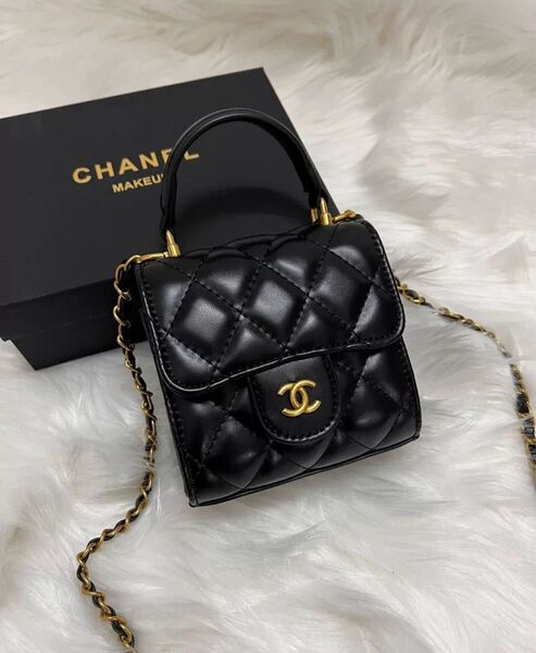 CHANEL ノベルティ ミニショルダーバッグ ショルダーバッグ 箱付 チェーンショルダーバッグ ハンドバッグ