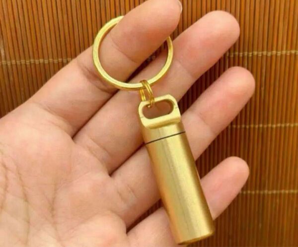 真鍮 ピルケース キーホルダー ポケット灰皿 携帯灰皿小物入れ 薬味