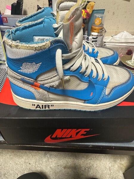 本日19時まで。OFF White X Nike Air Jordan 1 High UNC white/Dark